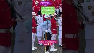 detik detik inspektur upacara ke tutup helem ny