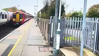 Gatwick Express Class 387 passing Three Bridges for Brighton 