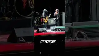 Kelsey Karter with Steve Stevens @BillyIdol concert. #kelseykarter #billyidol #alone cover #olg