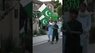🇵🇰 Little patriots! #PakistanDay #LittlePatriots #AzadiMubarak  #PakistaniFlags  #BachonKiKhushi