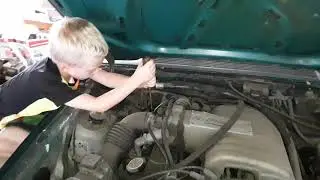89 5.0 Mustang Upper Intake removal to change fuel injectors Part 1/high zinc oil/Verse of the day