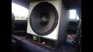 18' LOUD PA SUBWOOFER IN CAR ??? Little Sound System 400w RMS :)