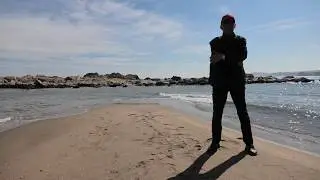 Panasonic HC-VX11 - Hybrid OIS Stability On Sand & Zoom