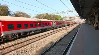 11019 Mumbai CSMT - Bhubaneswar Konark Express Skipping Malavali