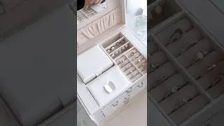 This Jewelry Box Completely Changes Your Storage Experience🤍