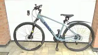 Giant Roam 2 Disc 2018 Hybrid Bike Overview