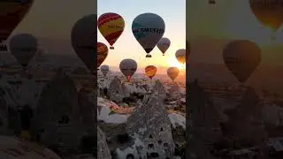 the unique spectacle that adorns the sky every morning.