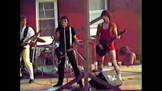Suits 1981 Live at Lam Jam