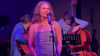 Valentina Shelton Live, 