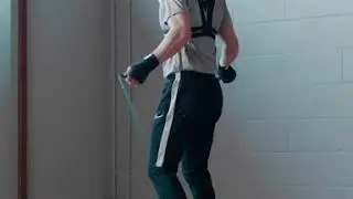 Stay connected with the Freetrain Vest