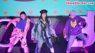 [6-12-2017]Yahoo Asia Buzz Award 2017(鍾舒漫 - 小碎步)