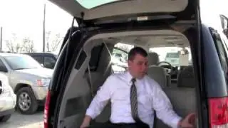 2010 Chrysler Town & Country Walk Around