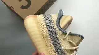 Yeezy 350V2 