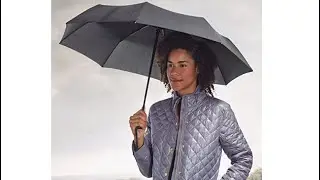 AmazonBasics Umbrella with Auto Open & Close Function - Black