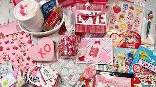 Adorable Happy Mail/Galentine Mail from Tara!  A sweet and perfectly executed box of love!!❤️ 🩷💜🩵
