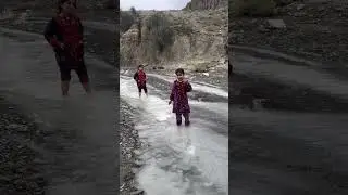 beautiful Balochistan weather // baloch cute girl video || viral video || short video || #dawnnews