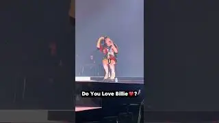 Билли Айлиш ВЛЮБИЛАСЬ в своего фаната! #billieeilish #концерт #вирусный #короткометражныйвидеокли...