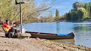 Der Gitarrenmann vom Bodensee...(“The Guitar Man from Lake Constance”)