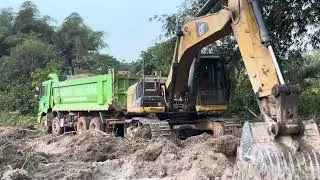 This is how Sand is mine in Africa with Cat330D