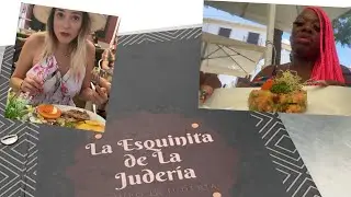 Eating at La Esquinita de La Juderia in Spain 🇪🇸 food review#mukbang
