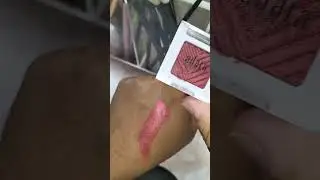 eye topper de Adara Par&iacute;s Cosmetics