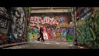 Bzzworld Travel Introduction 2