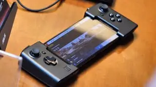 Take control with ROG Phone - Gamevice & WiGig Display Dock