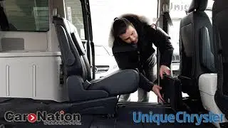 Как использовать систему складывания сидений Stow 'n Go в Dodge Grand Caravan Crew Plus 2019 года...