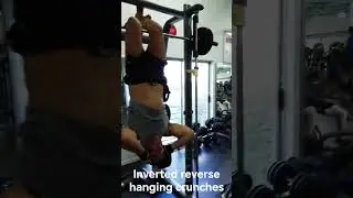 throwback 2015🏋️🥰,age 41 reverse crunches on the Smith machine, #reverse crunches#calisthenics #abs