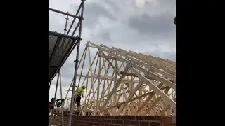 Roofing Carpentry - Preparing Gable Ends Ready For Bricklayers!
