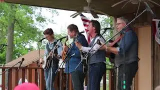 Drifting with the Tide - Ronnie Bowman (Band of Ruhks)