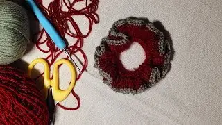 Crochet hair scrunchie tutorial begginers. #yarn#viral#crochetting#knitting#wool#fyp#famous#popular