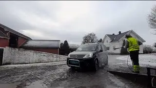 levering av ved og vasking av bil