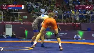 Qual. WW - 55 kg: A. NITSENKO (RUS) v. P. GIL (POL)