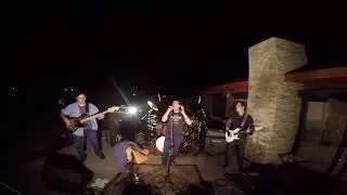 Screamin' Chicken Band -  Don't Stop me Now Queen Cover