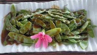 Simple healing salad from my garden