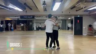 Drags  in Lindy Hop(Swing Dance)