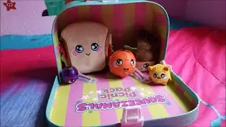 Who wants to go on a Picnic with me??? Squeezamals Picnic Pack!!!