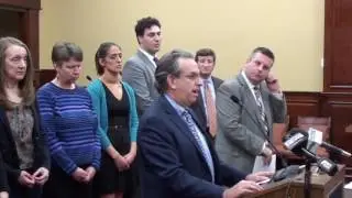 Rhode Island&rsquo;s Push to Legalize Marijuana: What&rsquo;s at Stake?