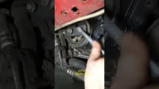 The author's method of removing the crankshaft pulley #shorts