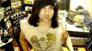 Hey guys Im emo, Today i practice japanese sitting and style my hair