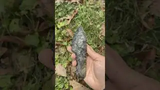 Gold sheen obsidian #archaeology #crystals #prehistory #flintknapping #livinghistory #obsidian #asmr