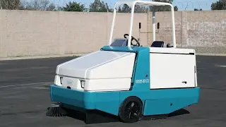 Tennant 6550 Industrial Gas Sweeper