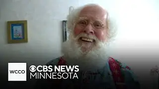 Curlers, beard maintenance help Santa put his best foot forward during the holidays