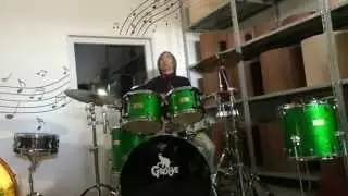 In salotto da Groove, incontro con OSCAR ABELLI