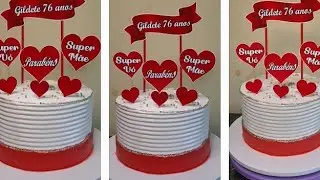Decorando bolo branco com vermelho Chatyninho.
