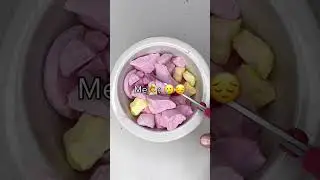 The sound of breaking 😍#bathbomb #homediy #diycraft #asmr #asmrsounds #asmrcrunchy #smallbusiness