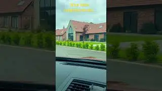 The UK they don&rsquo;t show you .. nice serene neighbourhood #uklife