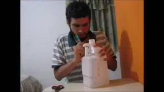 DIY: A plastic shovel