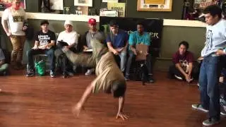 808 Breakerz vs Tenacious | Massive Monkees Day 2015 | Showcase